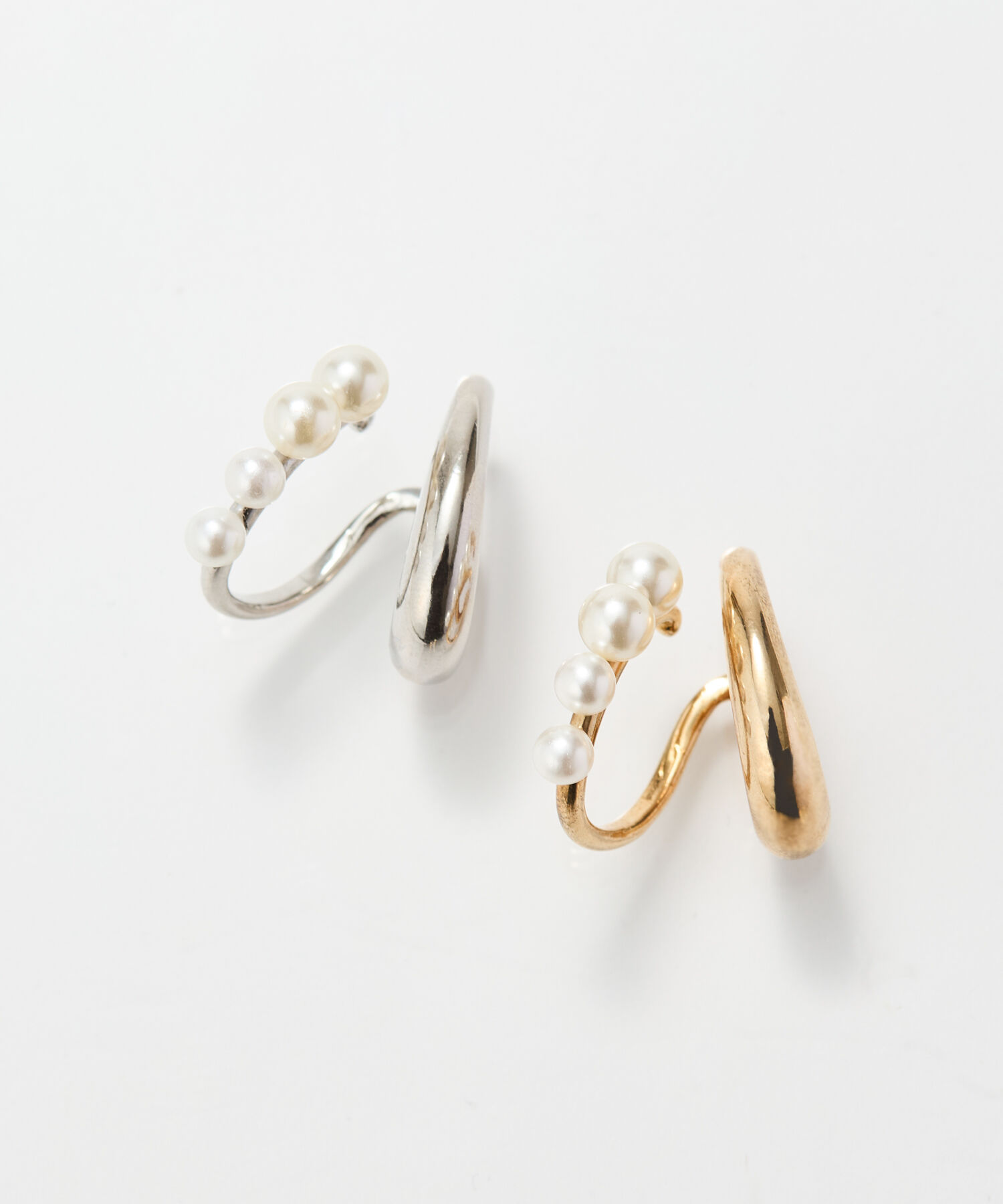 Phoebe「【シリーズ累計販売10000点突破！】ドレッシングパールイヤーカフ　シルバー」|イヤーカフ|