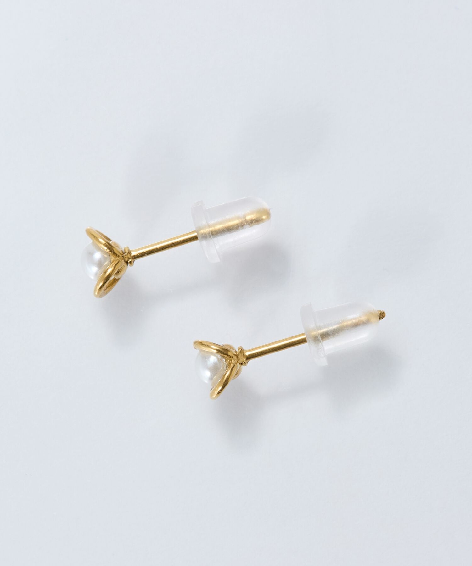 Phoebe「【金属アレルギー対応】プチメタルパールピアス/サージカルステンレス」|ピアス|