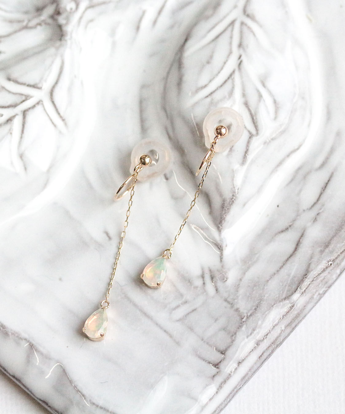  「オパール チェーン イヤリング | K10YG」|イヤリング|