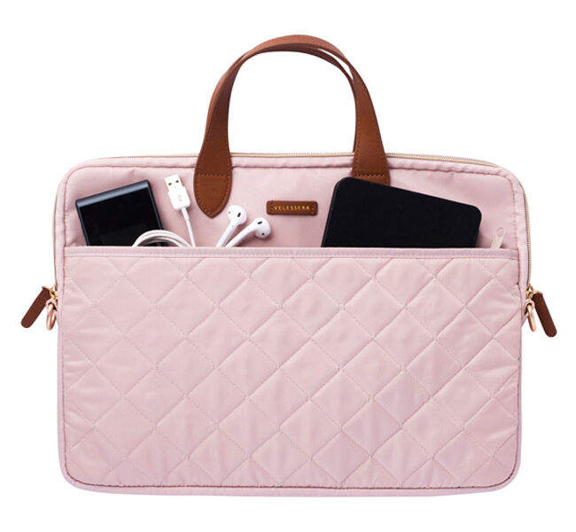  「キャリングケース・持ち手付・キルティング／デジタルアクセサリー」|モバイルケース|