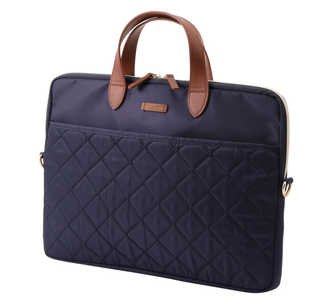  「キャリングケース・持ち手付・キルティング／デジタルアクセサリー」|モバイルケース|