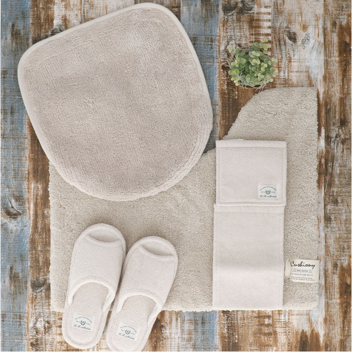 BACKYARD FAMILY「トイレマット おしゃれ 通販 50x60cm クッショニー2 洗える マット ミニ 小さめ」|トイレタリー・ランドリーグッズ|