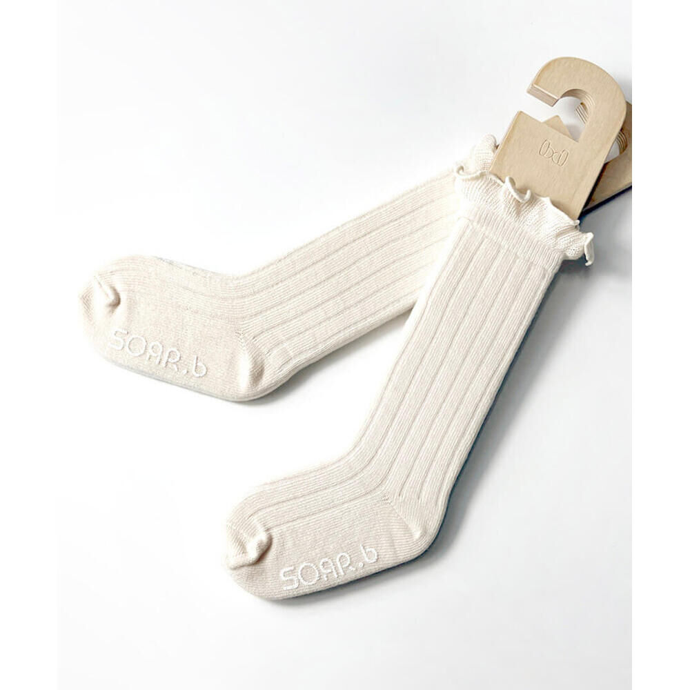 BACKYARD FAMILY「靴下 キッズ 女の子 ハイソックス 通販 長靴下 66012301 ソックス ロージーハイソックス」|ソックス|ホワイト1