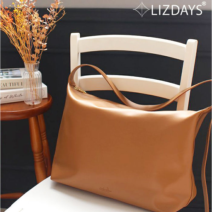 BACKYARD FAMILY「リズデイズ ショルダーバッグ レディース 通販 斜めがけ 肩掛け lz-70411 A4収納」|ショルダー・メッセンジャー|