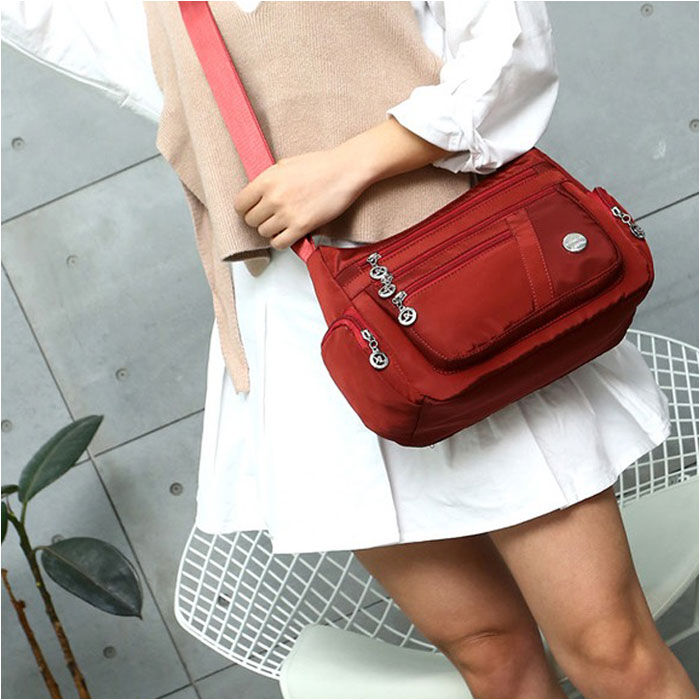 BACKYARD FAMILY「ショルダーバッグ レディース 通販 おしゃれ ナイロン 生地 斜めがけ 軽量 シンプル 無地」|ショルダー・メッセンジャー|