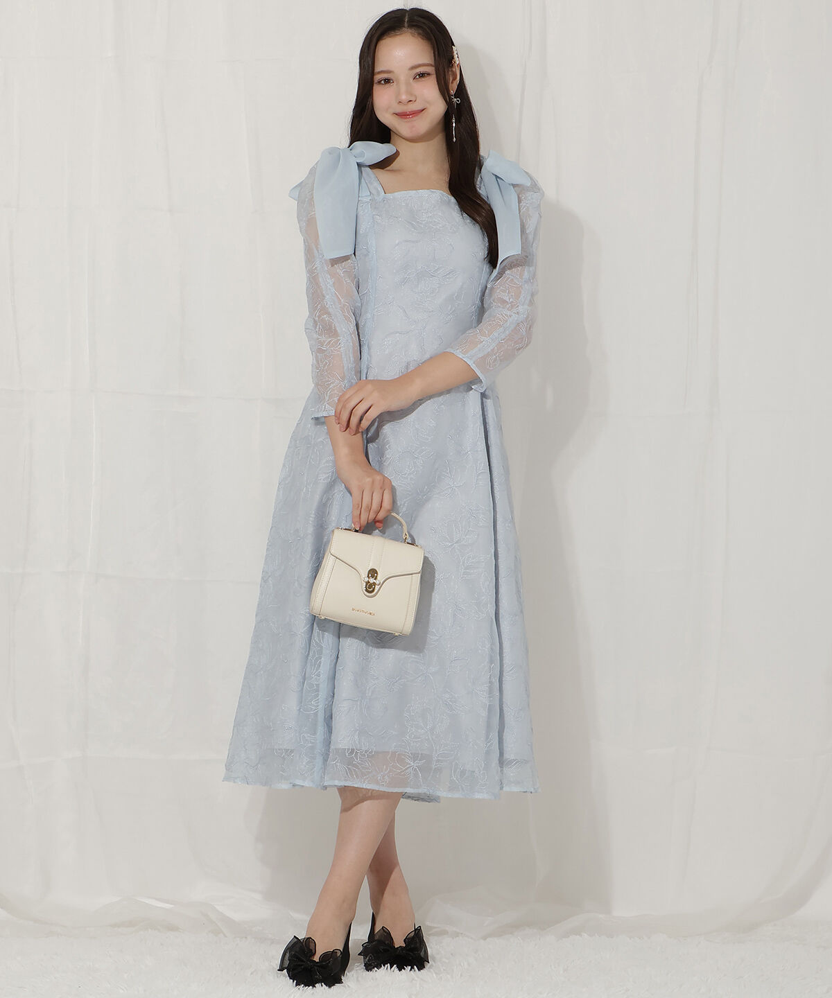 WILLSELECTION「フラワー刺繍肩リボンドレス」|ドレス|サックス