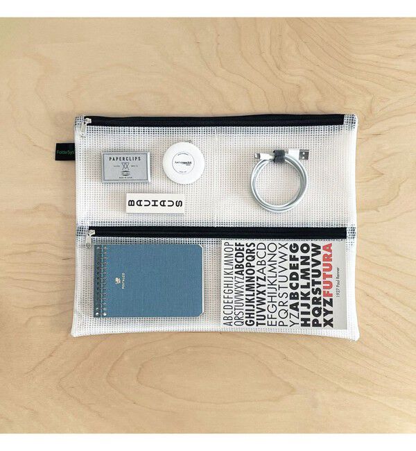 BEAMS「FolderSys / マルチコンパートメントジップバッグ A4」|ポーチ|