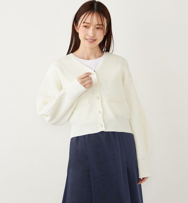 SHIPS Colors 「SHIPS Colors:〈手洗い可能〉Vネック パールモチーフボタン カーディガン」|カーディガン|