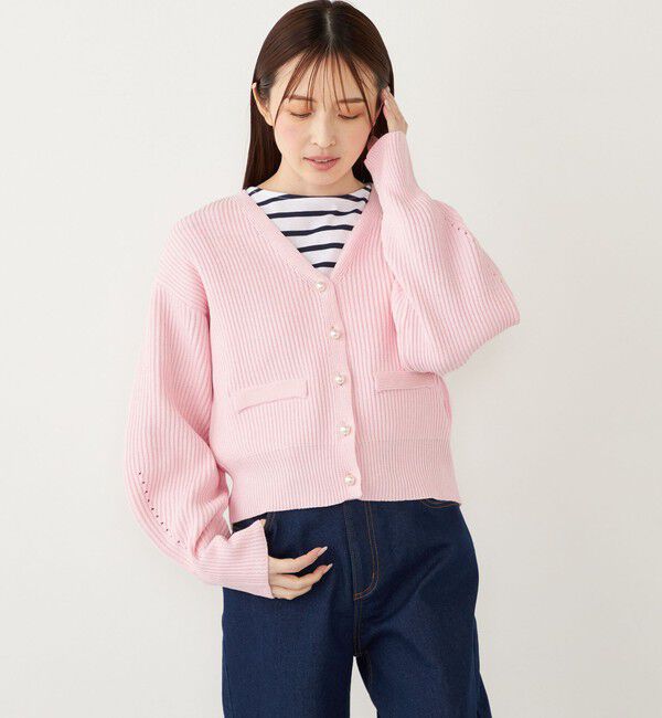 SHIPS Colors 「SHIPS Colors:〈手洗い可能〉Vネック パールモチーフボタン カーディガン」|カーディガン|ピンク