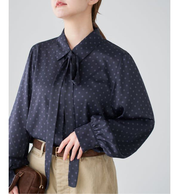 IENA「《WEB限定/追加3》サテンドットタイ付ブラウス」|シャツ・ブラウス|