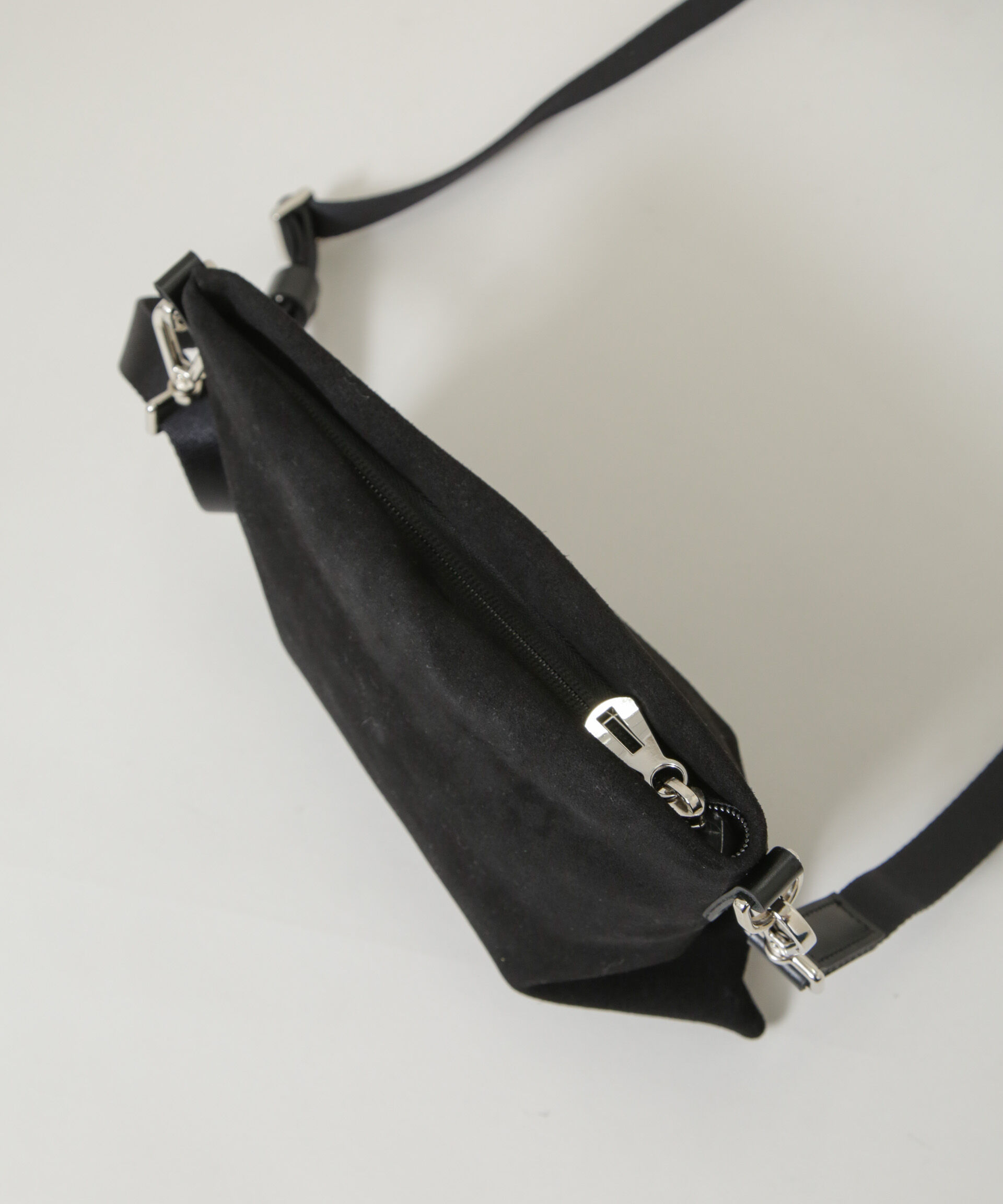 nano･universe「ITTI/別注 MARY SACOCHE / suede」|ショルダー・メッセンジャー|