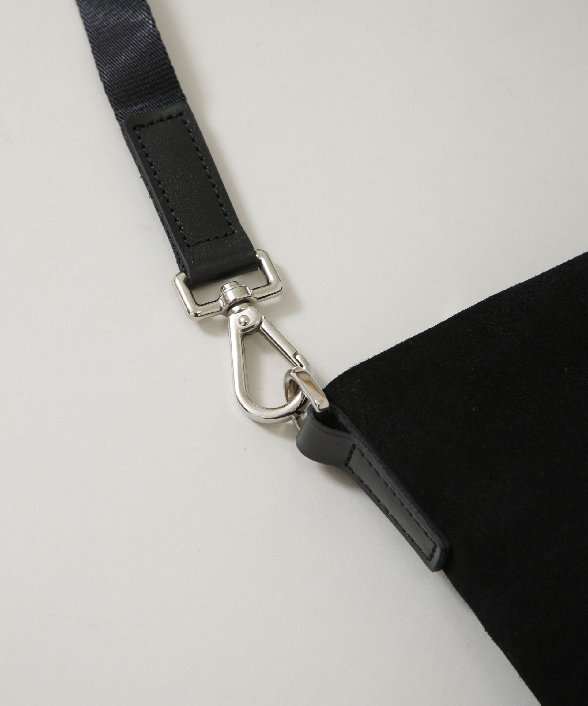 nano･universe「ITTI/別注 MARY SACOCHE / suede」|ショルダー・メッセンジャー|