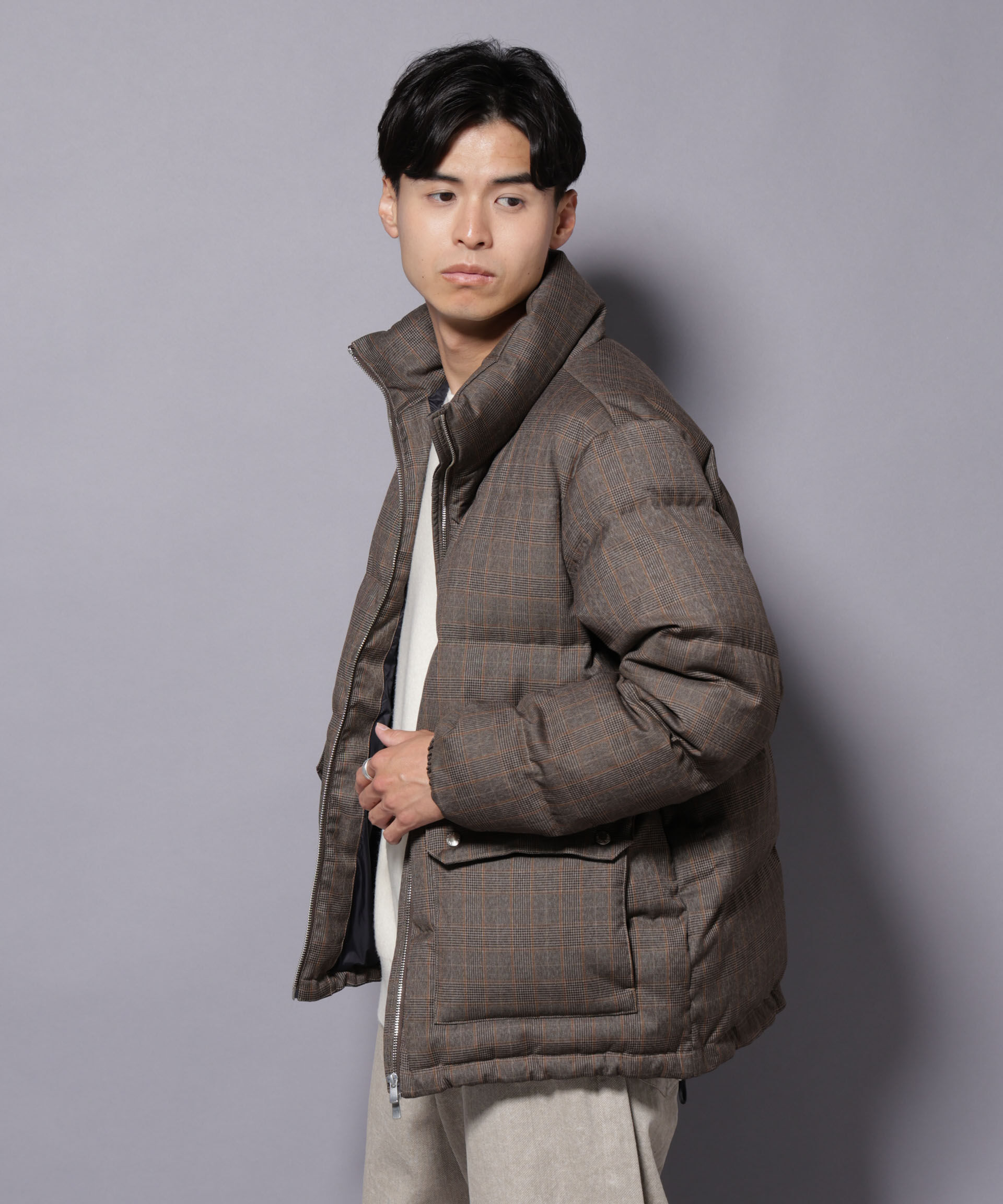 nano･universe「DELEGANTE エアリーサキソニー／グレンチェックTAIONダウンジャケット」|ダウン|