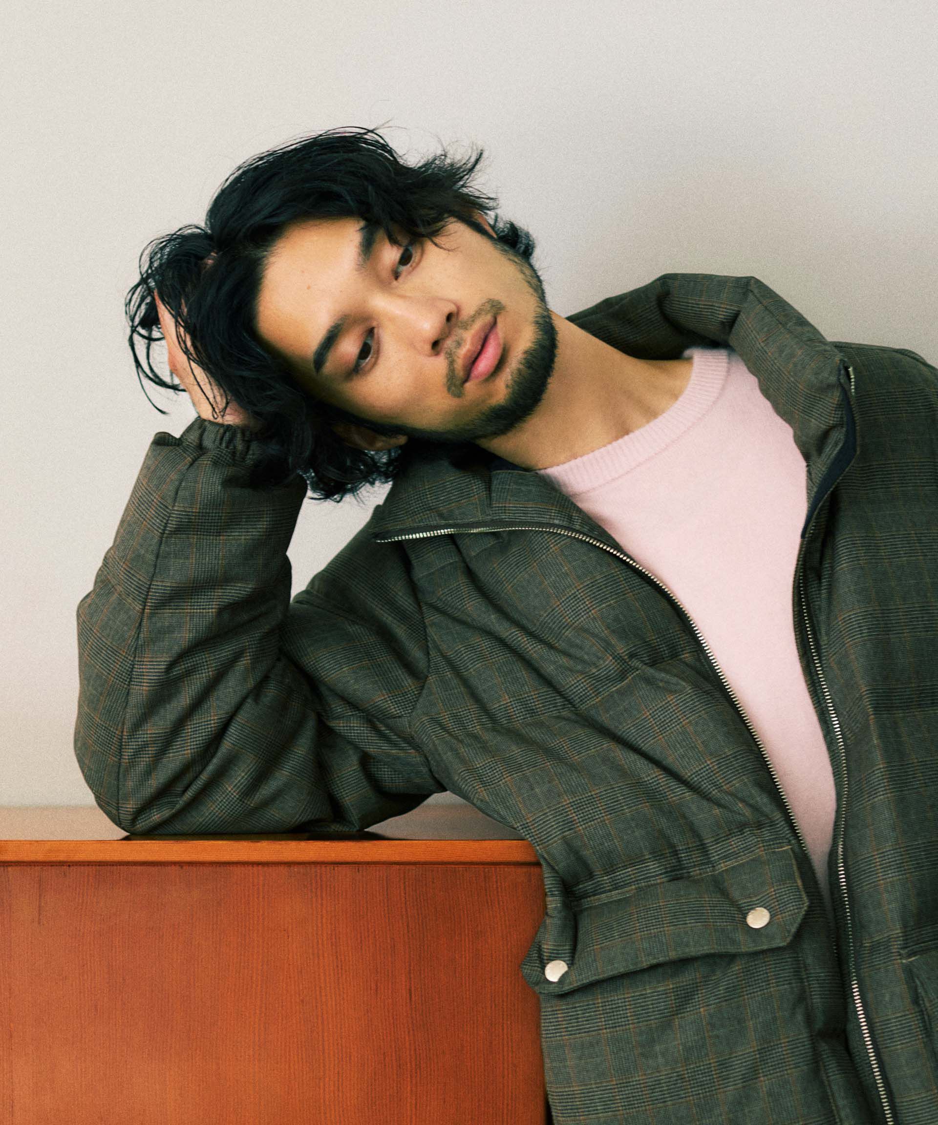 nano･universe「DELEGANTE エアリーサキソニー／グレンチェックTAIONダウンジャケット」|ダウン|