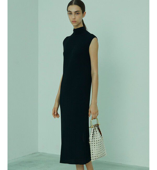 BEIGE,「GINGKO / Iラインワンピース」|ワンピース|Black