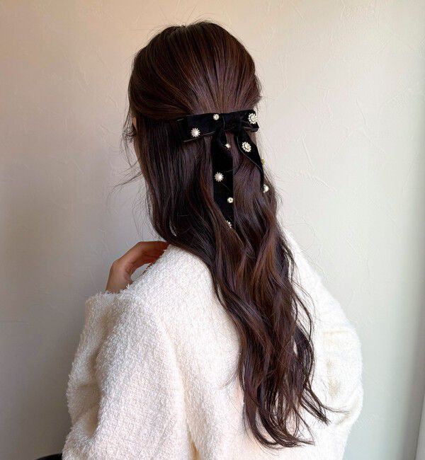 fredy emue「ベロアビジューリボンバレッタ」|ヘアバンド|