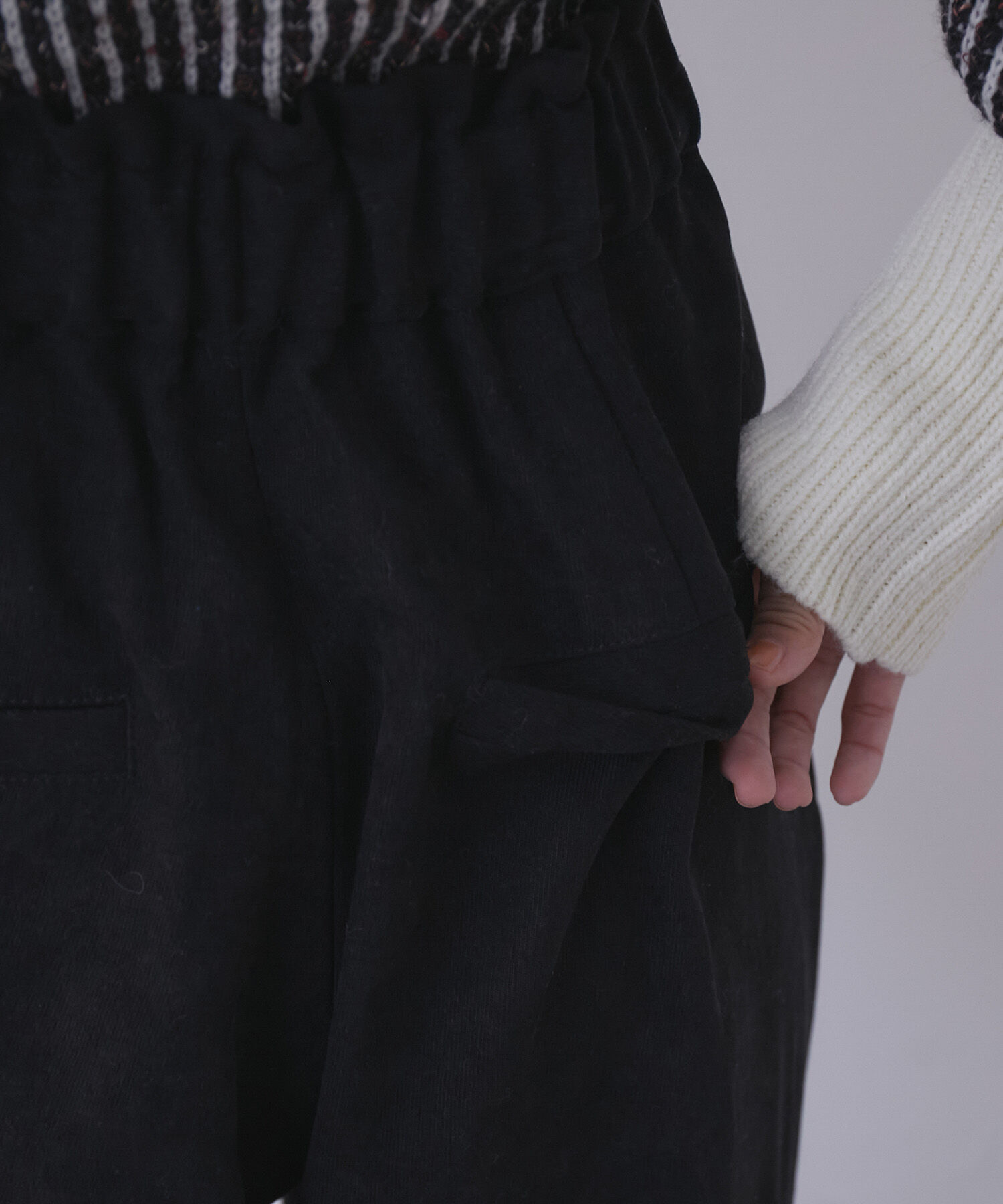 vis-a-vis「【WEB限定】起毛カラーフレアパンツ」|スラックス|