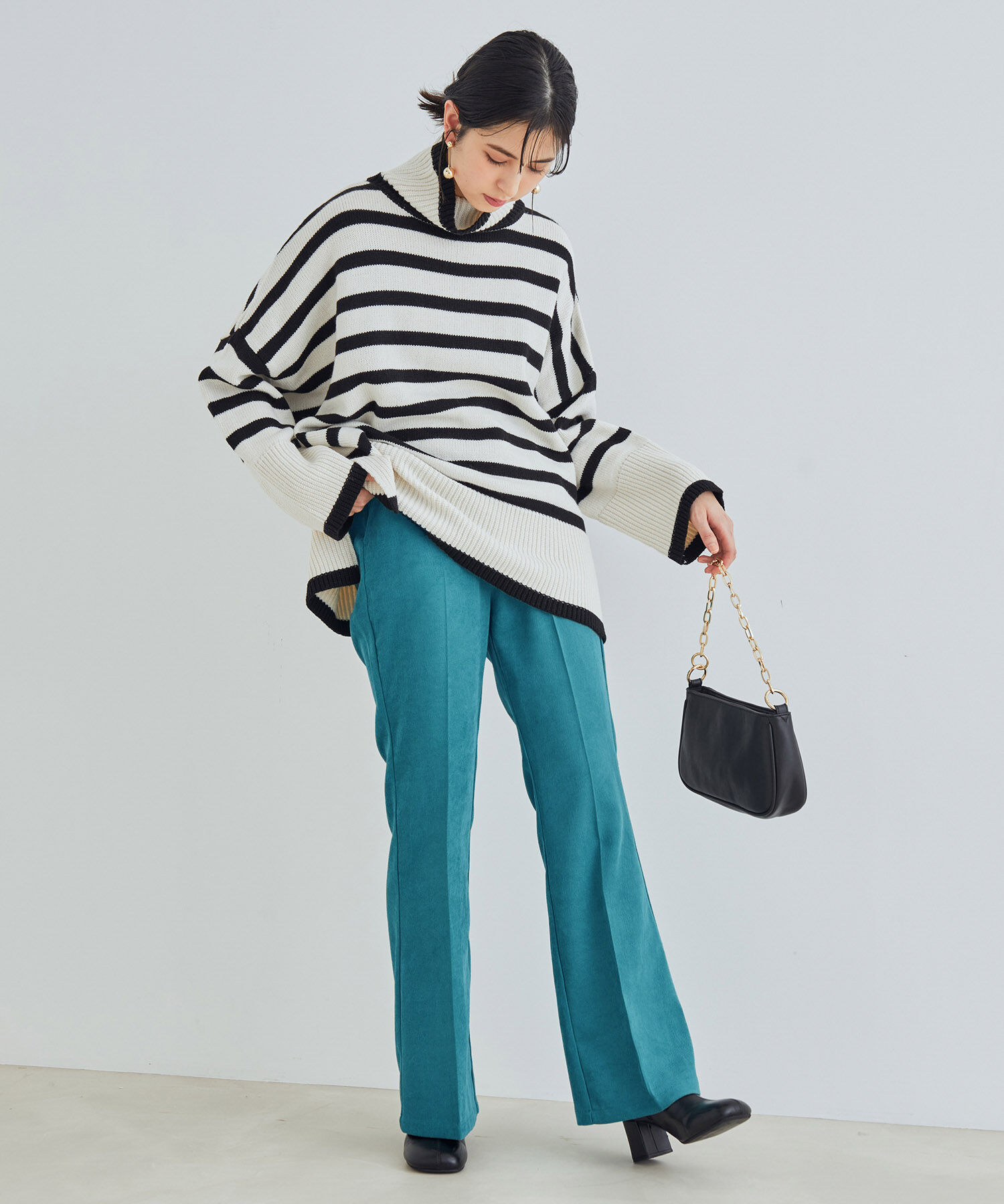 vis-a-vis「【WEB限定】起毛カラーフレアパンツ」|スラックス|