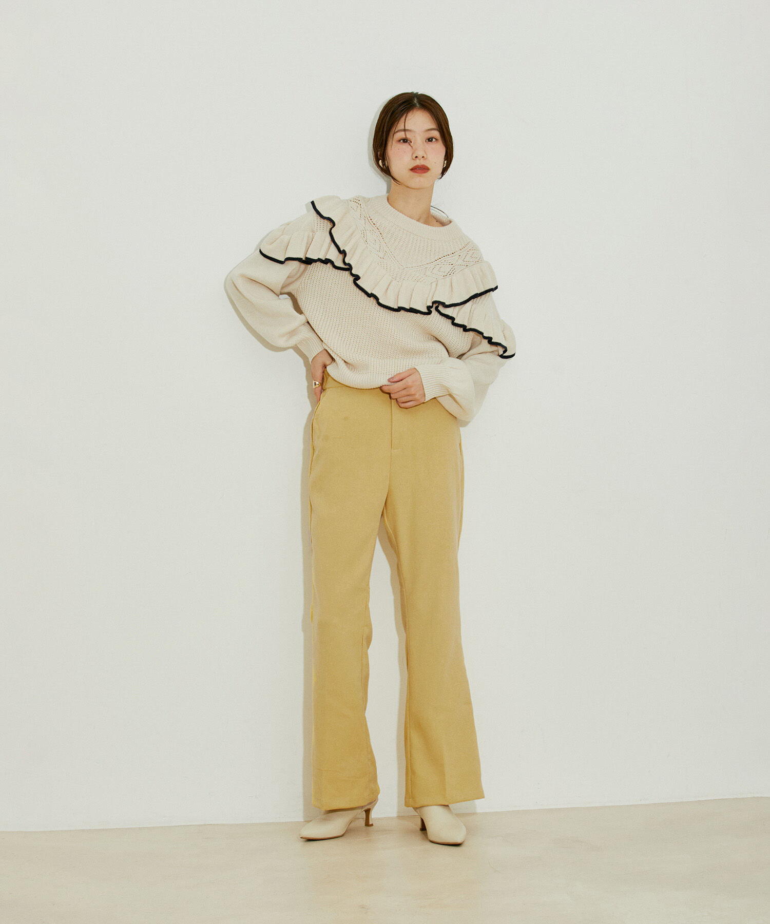 vis-a-vis「【WEB限定】起毛カラーフレアパンツ」|スラックス|