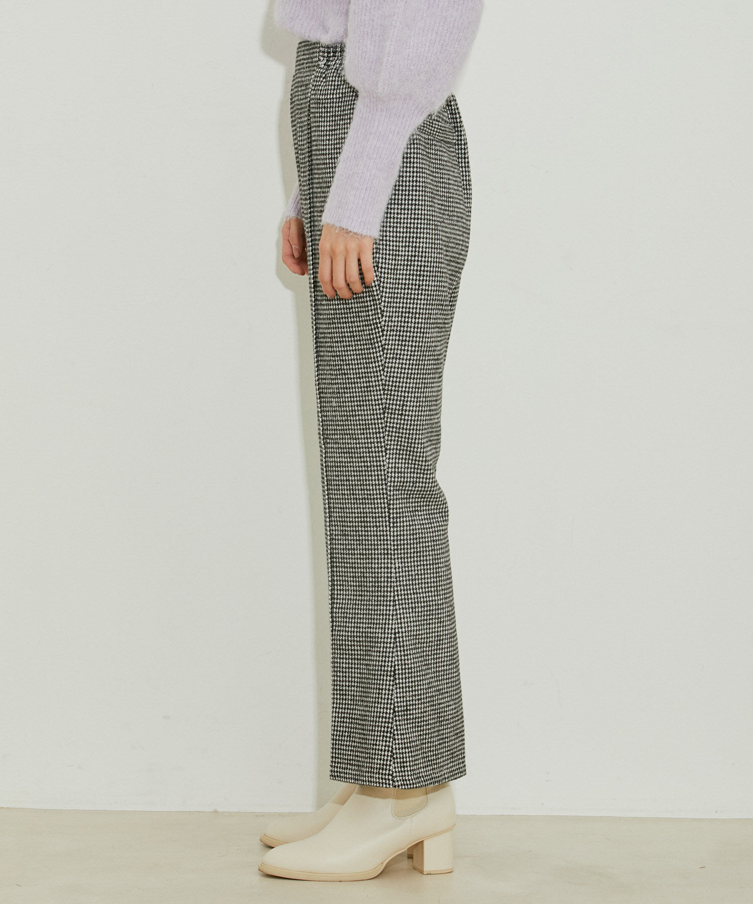 vis-a-vis「【WEB限定】裏地付きで暖か千鳥柄フレアパンツ」|スラックス|