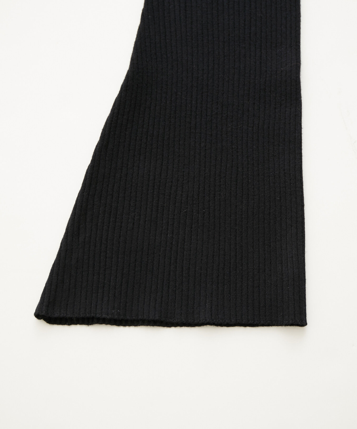 vis-a-vis「【WEB限定】もちっとリブニットカラーフレアパンツ」|スラックス|