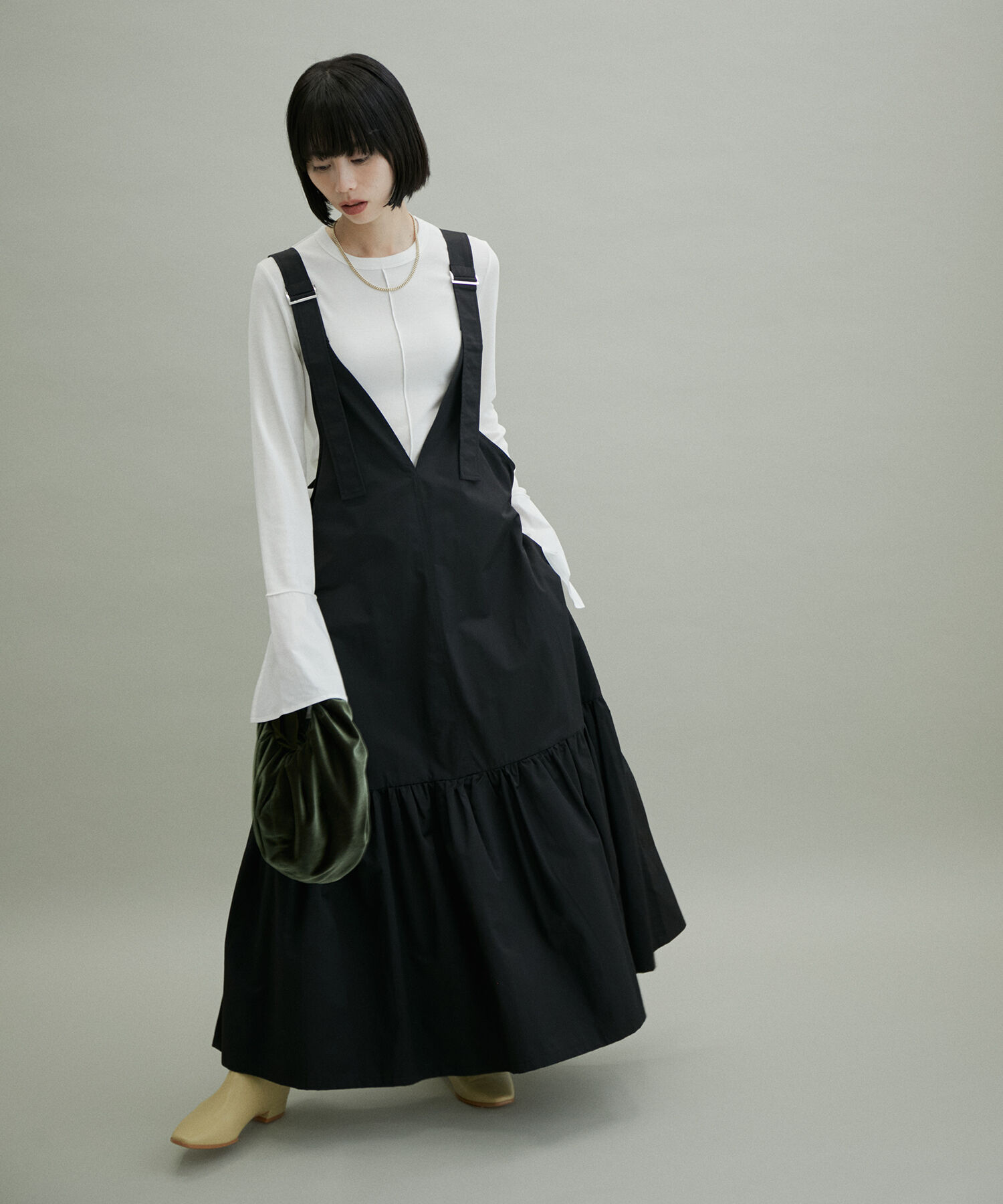 ADAM ET ROPE'「【WEB限定(一部店舗展開あり)】オーバーオールジャンパースカート」|ジャンパースカート|