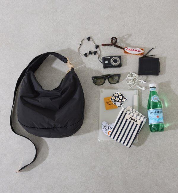  「【軽量320g！ショルダー長さ調整可/A4対応】ナイロンテープショルダーバッグ」|トートバッグ|