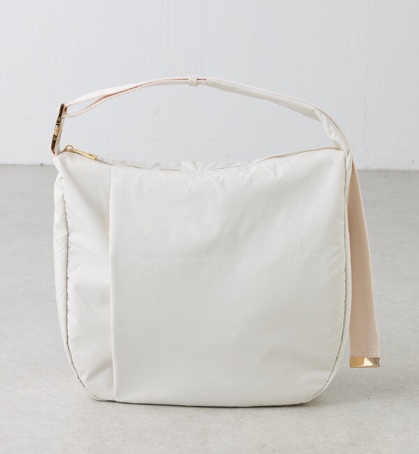  「【軽量320g！ショルダー長さ調整可/A4対応】ナイロンテープショルダーバッグ」|トートバッグ|