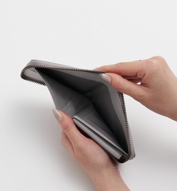  「ラウンドジップハーフウォレット」|財布|