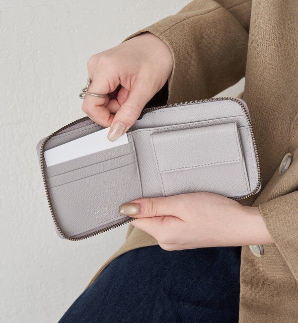  「ラウンドジップハーフウォレット」|財布|