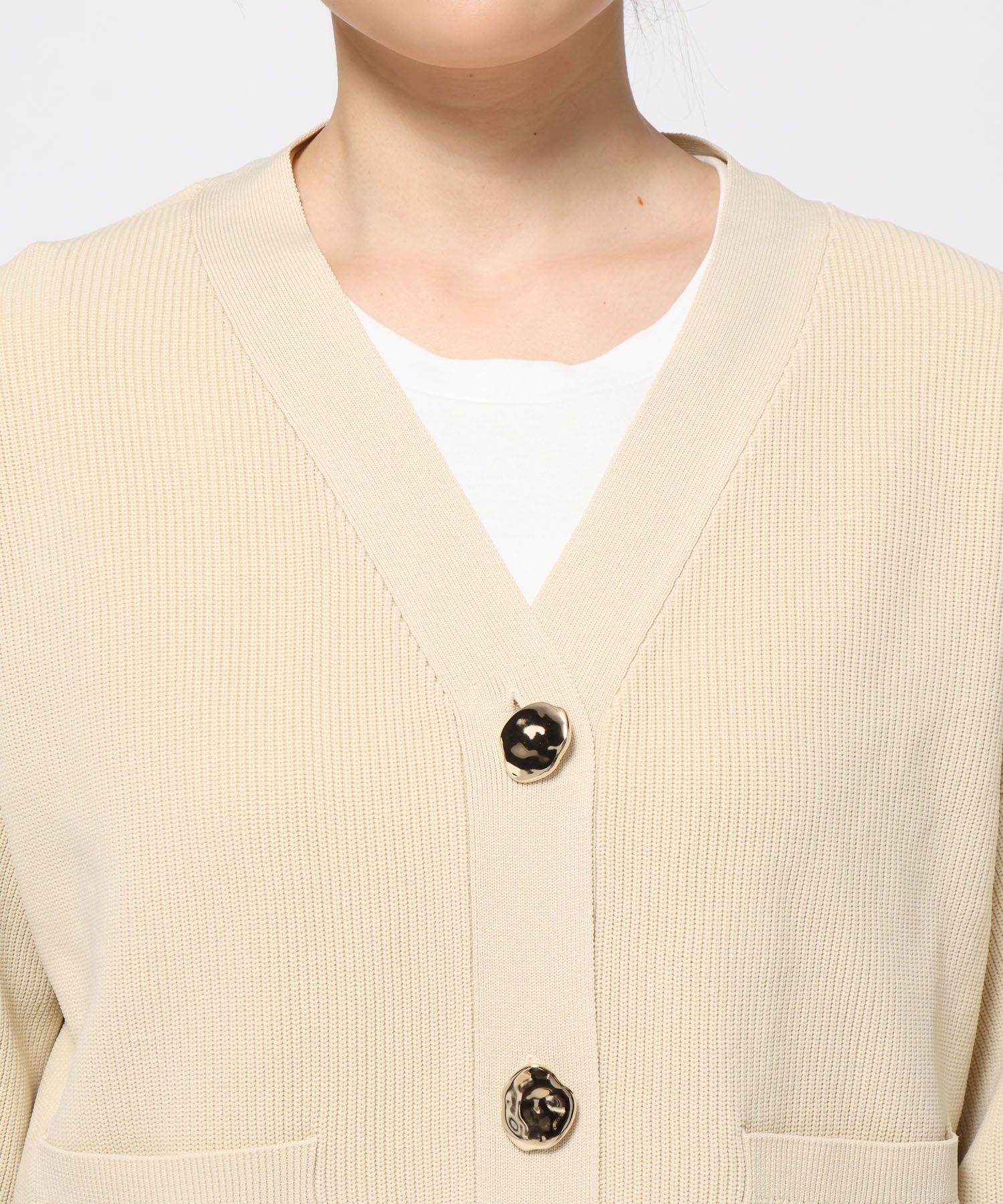 LOWRYS FARM「デコボタンショートカーディガン」|ニット・セーター|