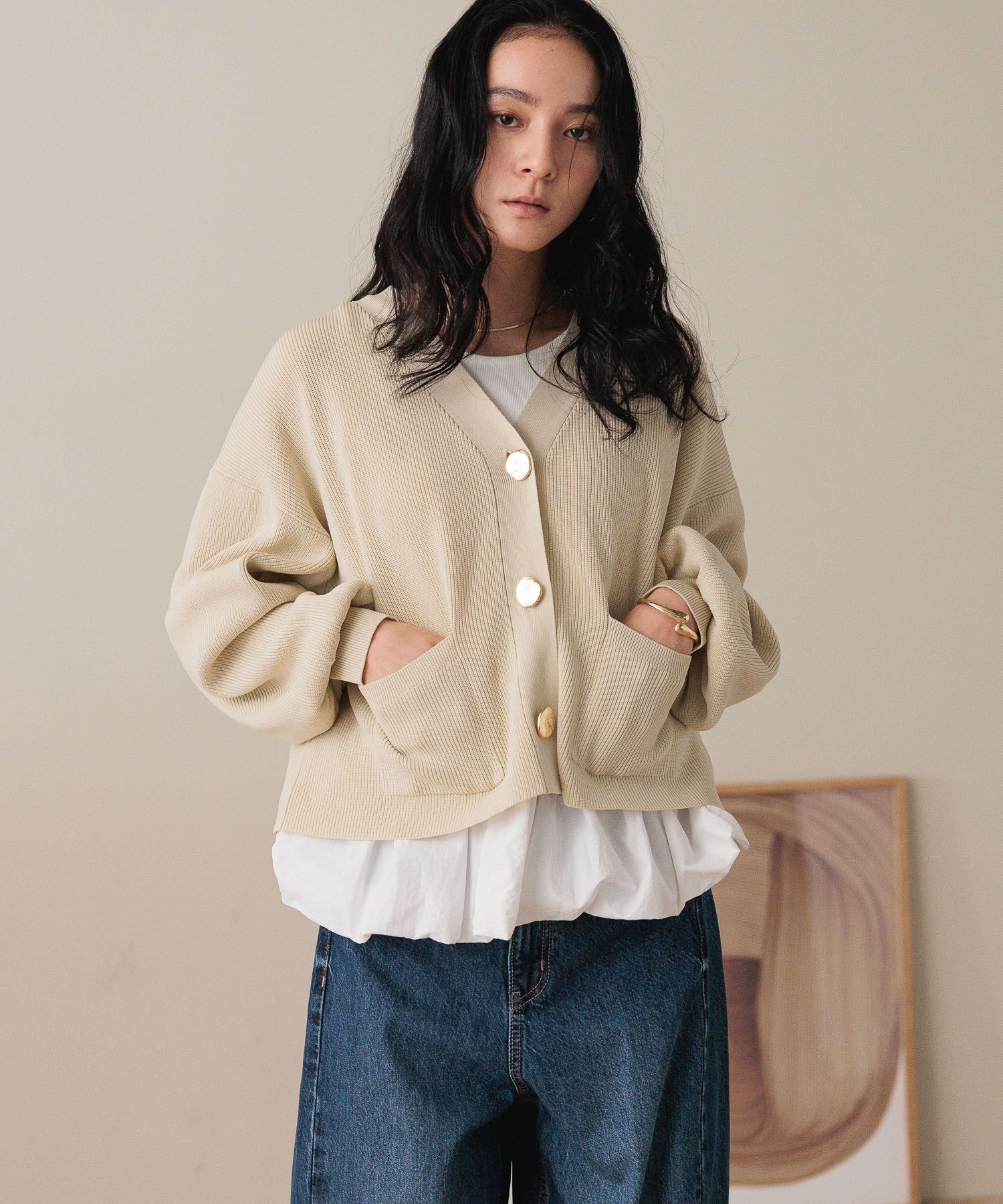 LOWRYS FARM「デコボタンショートカーディガン」|ニット・セーター|