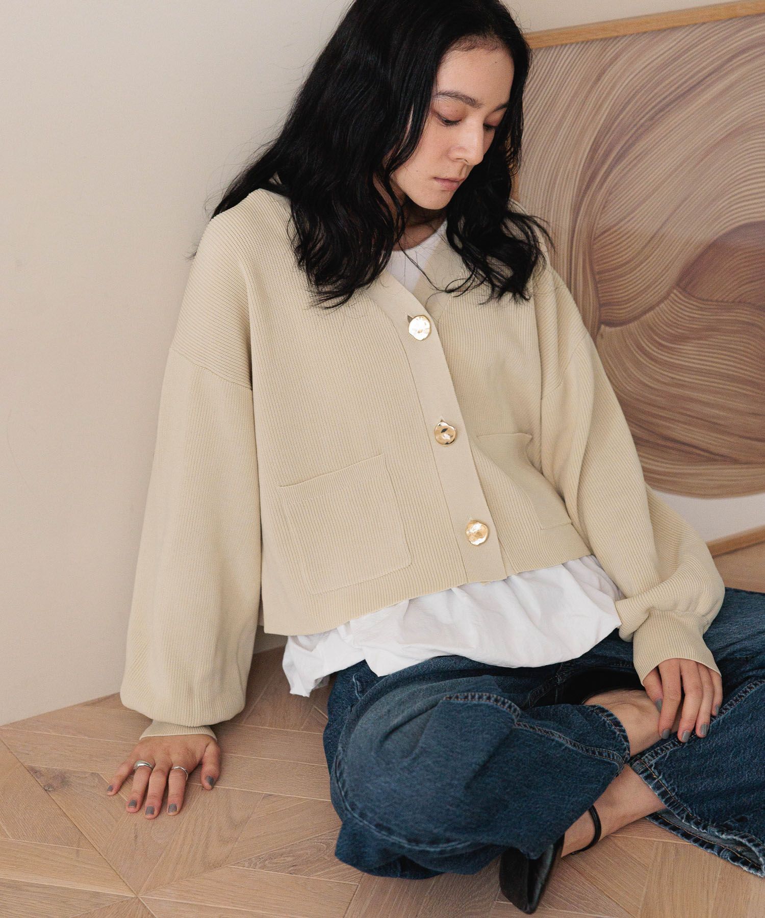 LOWRYS FARM「デコボタンショートカーディガン」|ニット・セーター|