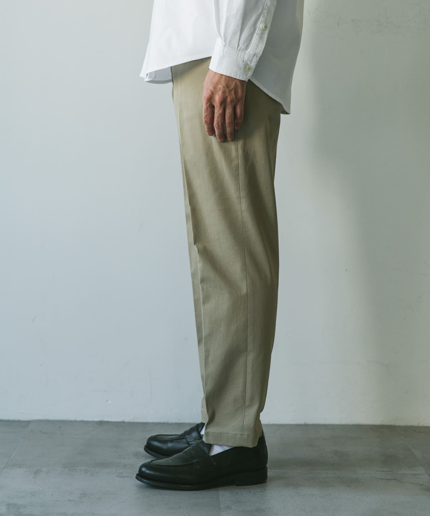 URBAN RESEARCH DOORS「チノテーパードトラウザー」|その他|