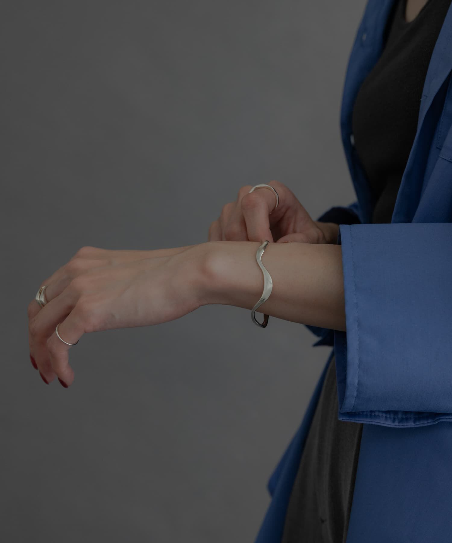 SMELLY「SMELLY so&rsquo;　nuance line  bangle」|ブレスレット・バングル|