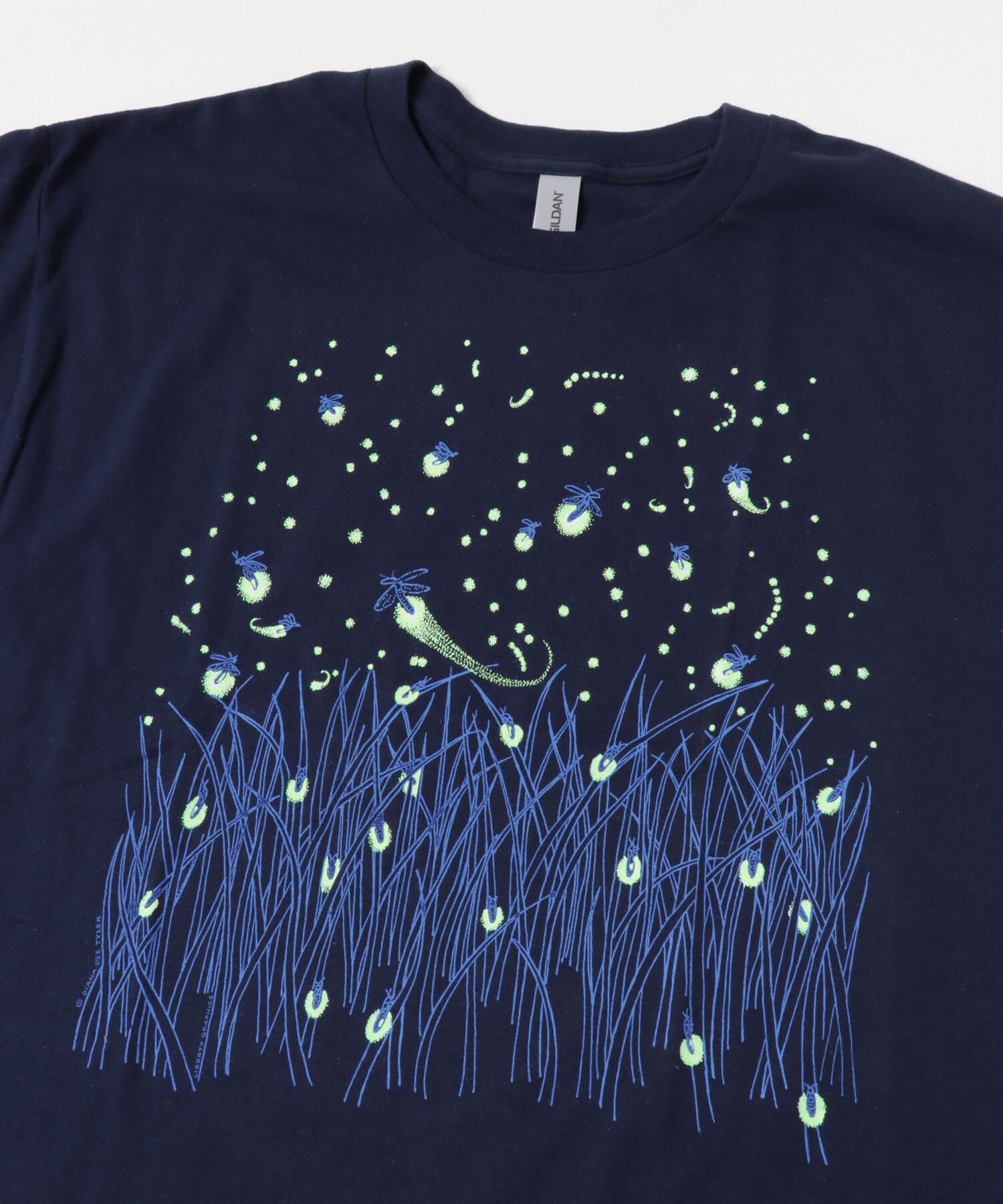 URBAN RESEARCH DOORS「LIBERTY GRAPHICS　Fireflies」|Tシャツ・カットソー|