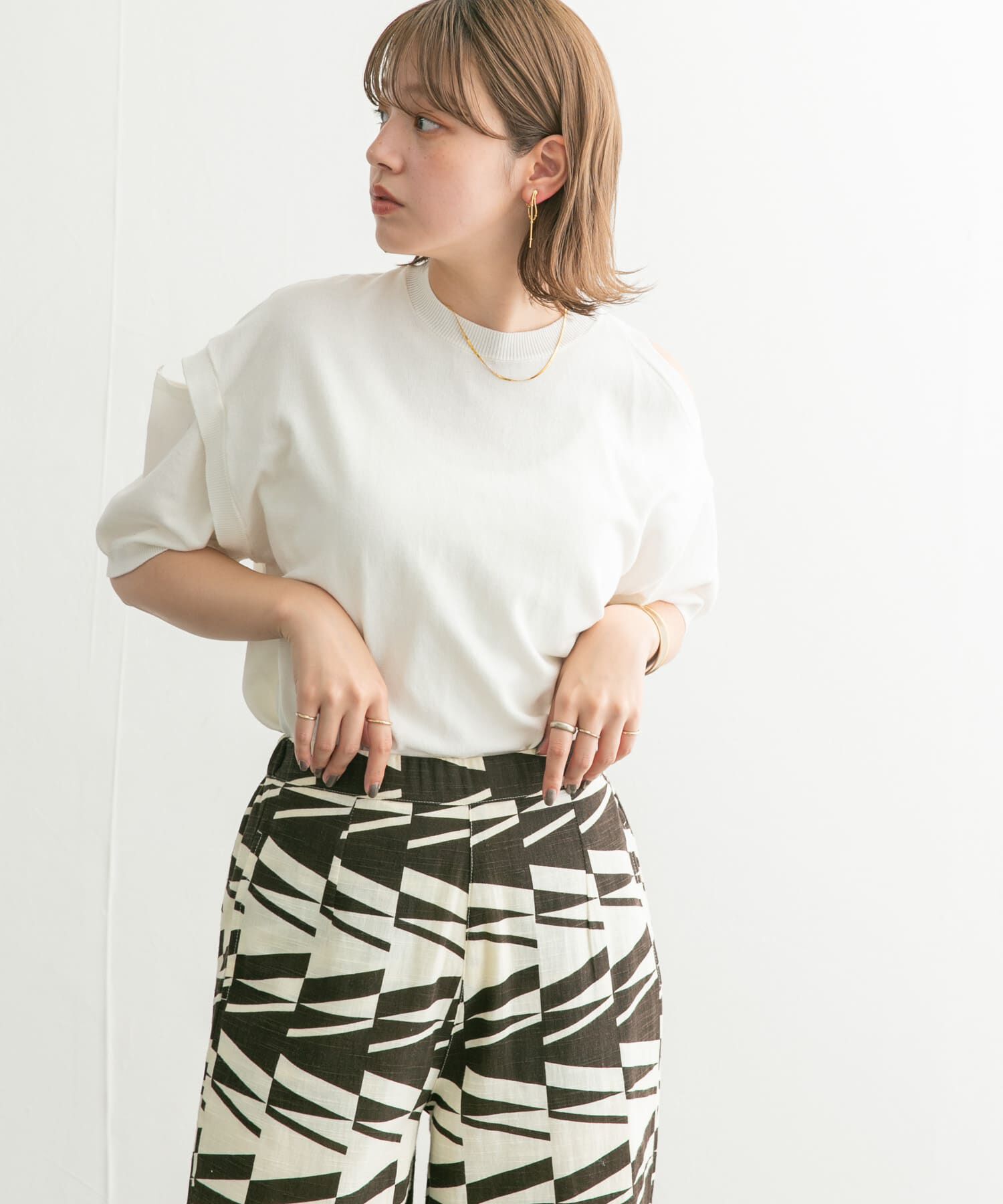  「2WAYカットアウトニット」|ニット・セーター|