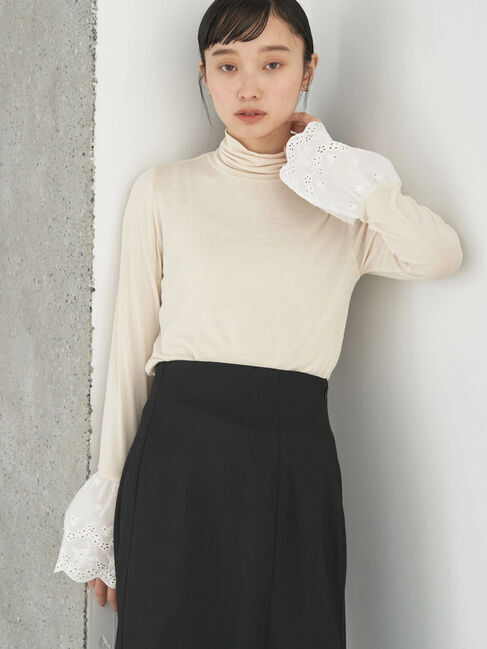 earth music&ecology「袖レース付きタートルネックプルオーバー」|Tシャツ・カットソー|アイボリー
