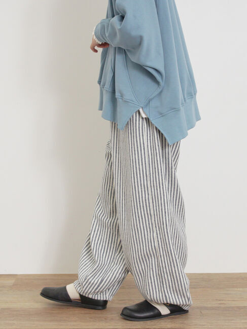 Samansa Mos2「【M/Lサイズ】ツイル裾ダーツパンツ」|その他|ブルー
