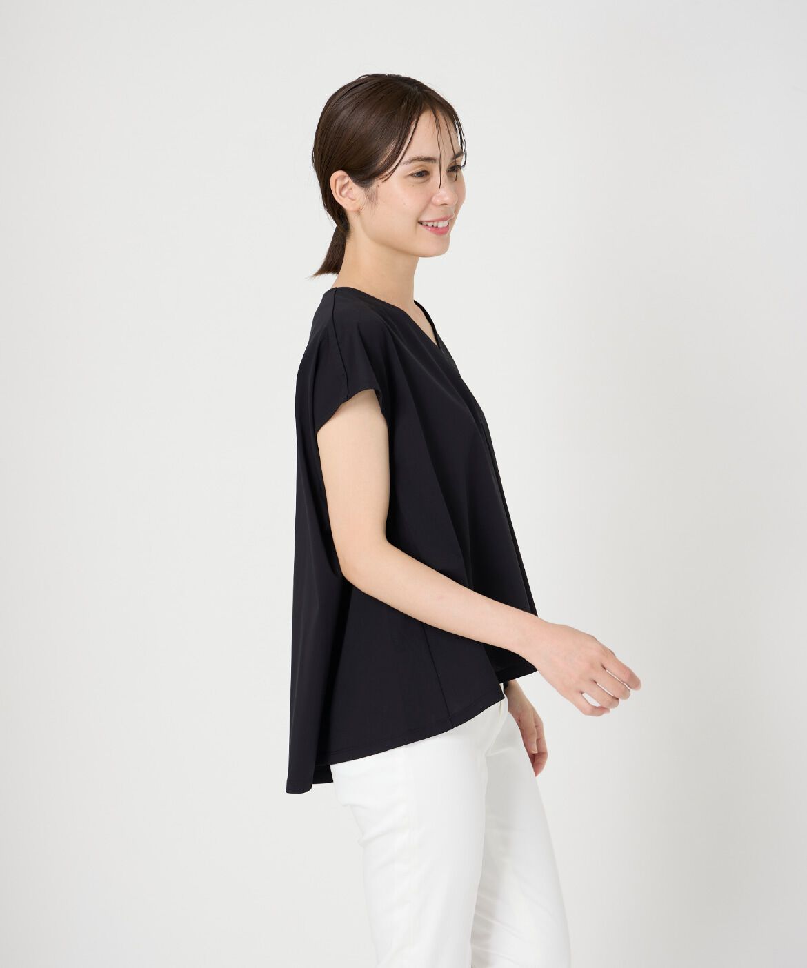 7-IDconcept.「Vネックフレアカットソー」|Tシャツ・カットソー|