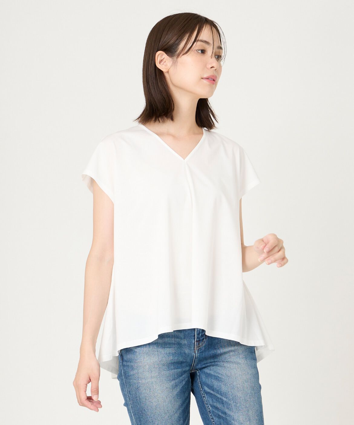 7-IDconcept.「Vネックフレアカットソー」|Tシャツ・カットソー|オフホワイト1