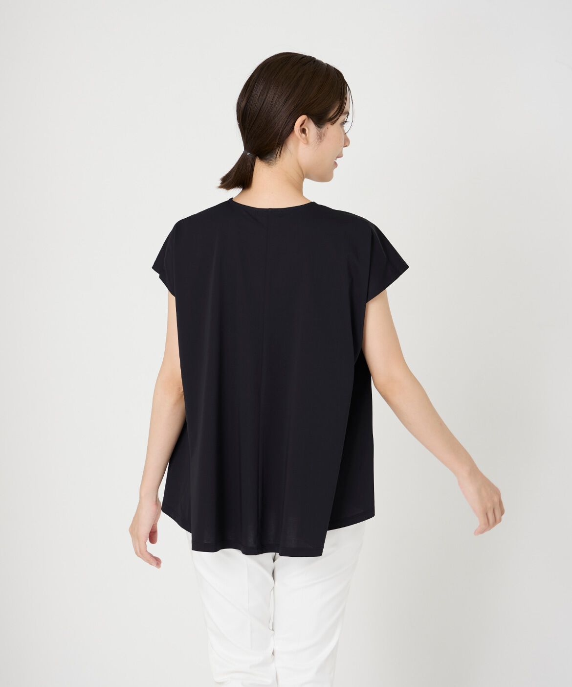 7-IDconcept.「Vネックフレアカットソー」|Tシャツ・カットソー|