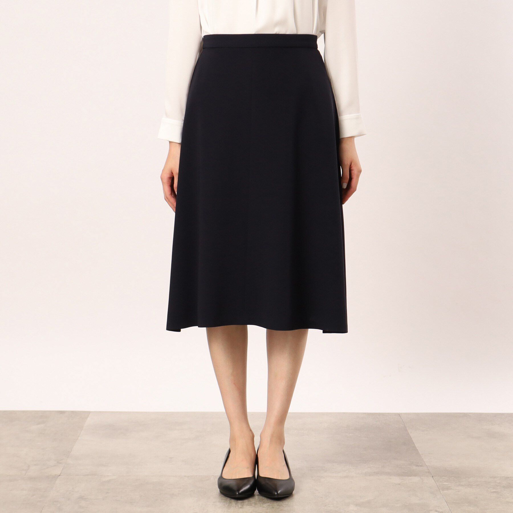 UNTITLED「トリアセエアクロススカート」|スカート|