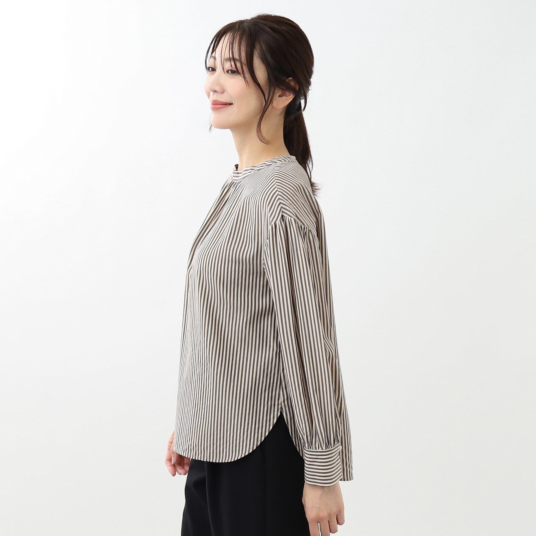 Reflect「【手洗い可】プチスタンドネックストライプブラウス」|シャツ・ブラウス|