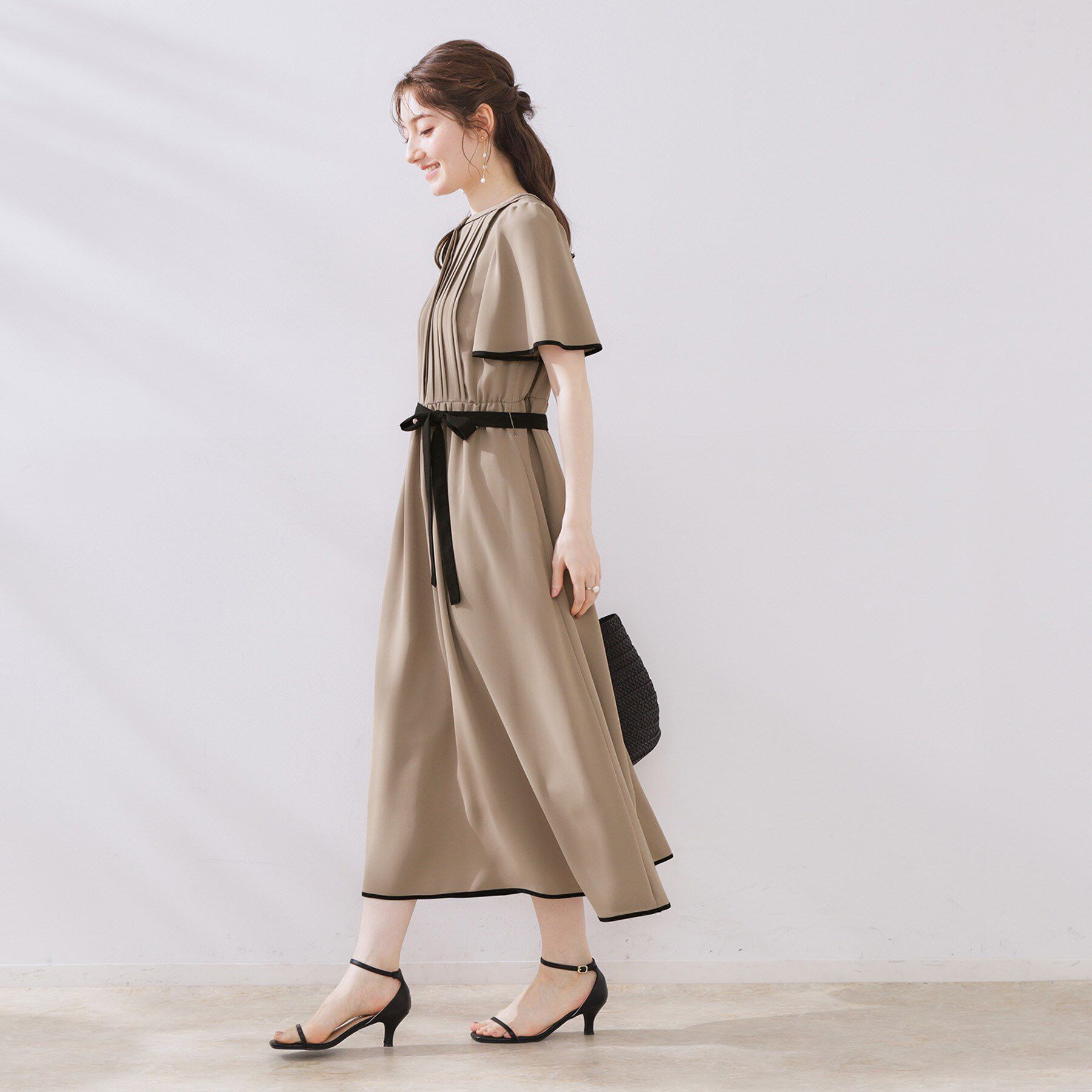 Couture broach「【配色・きれいめ・通勤】タックプリーツ配色ワンピース」|ワンピース|