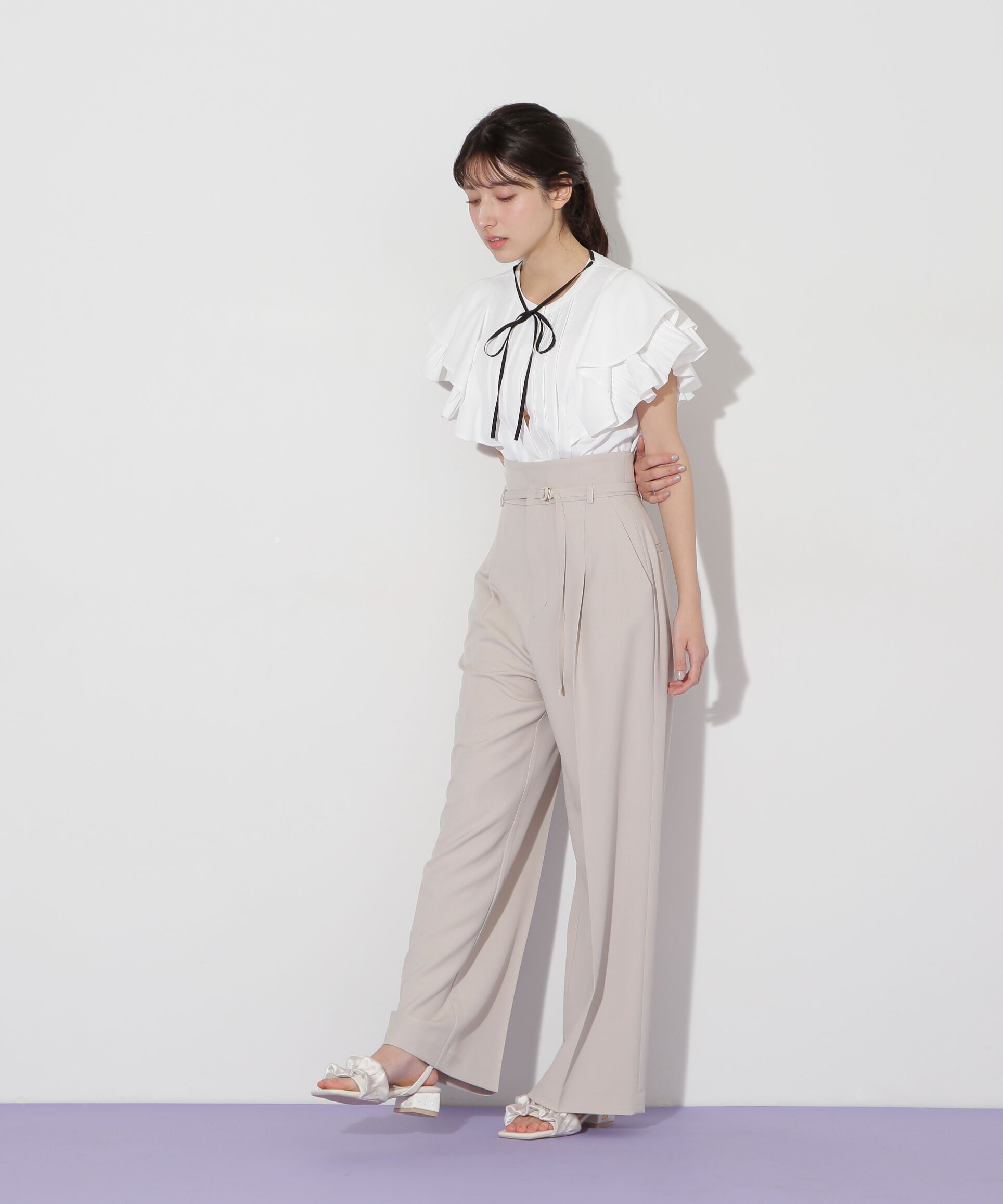  「ベルト付きハイウエストスラックスパンツ」|その他|