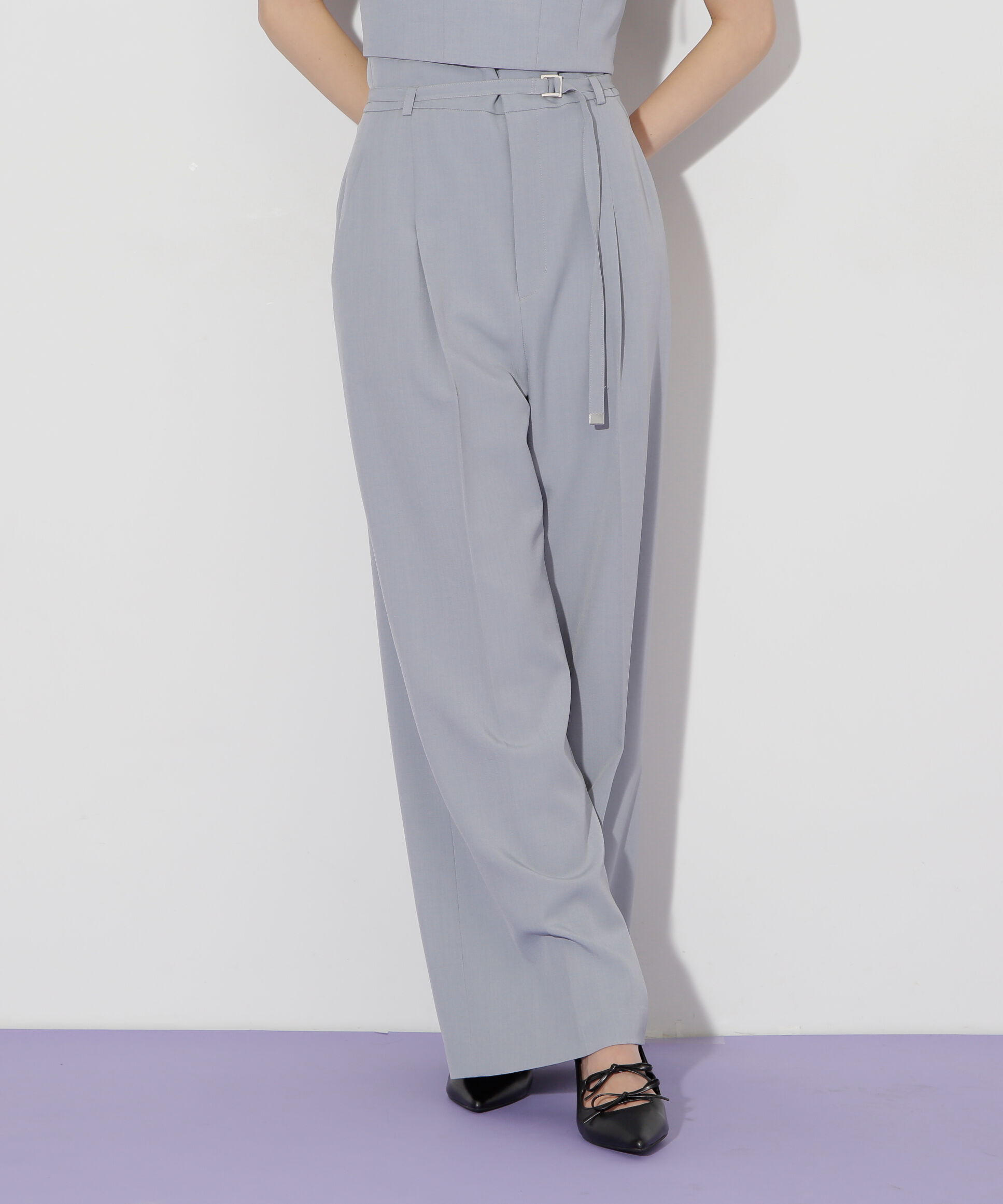  「ベルト付きハイウエストスラックスパンツ」|その他|