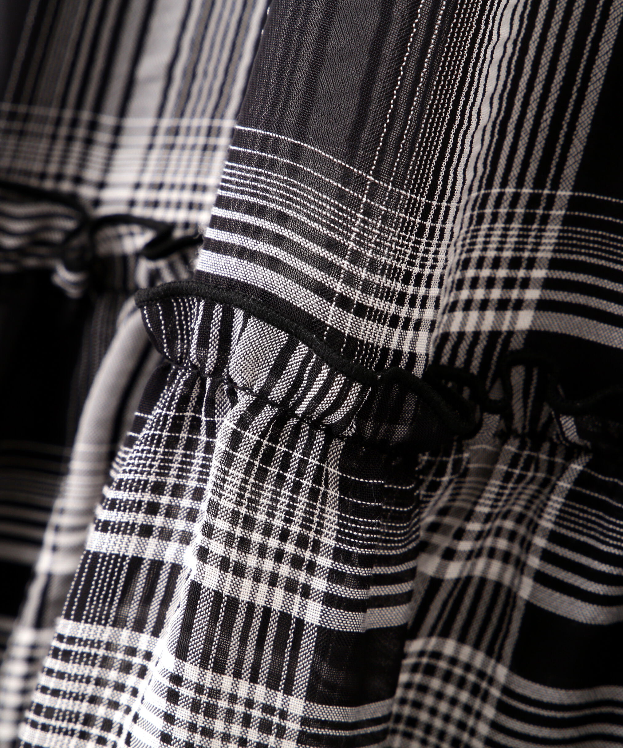  「シアーチェックボリュームフリルワンピース」|ワンピース|