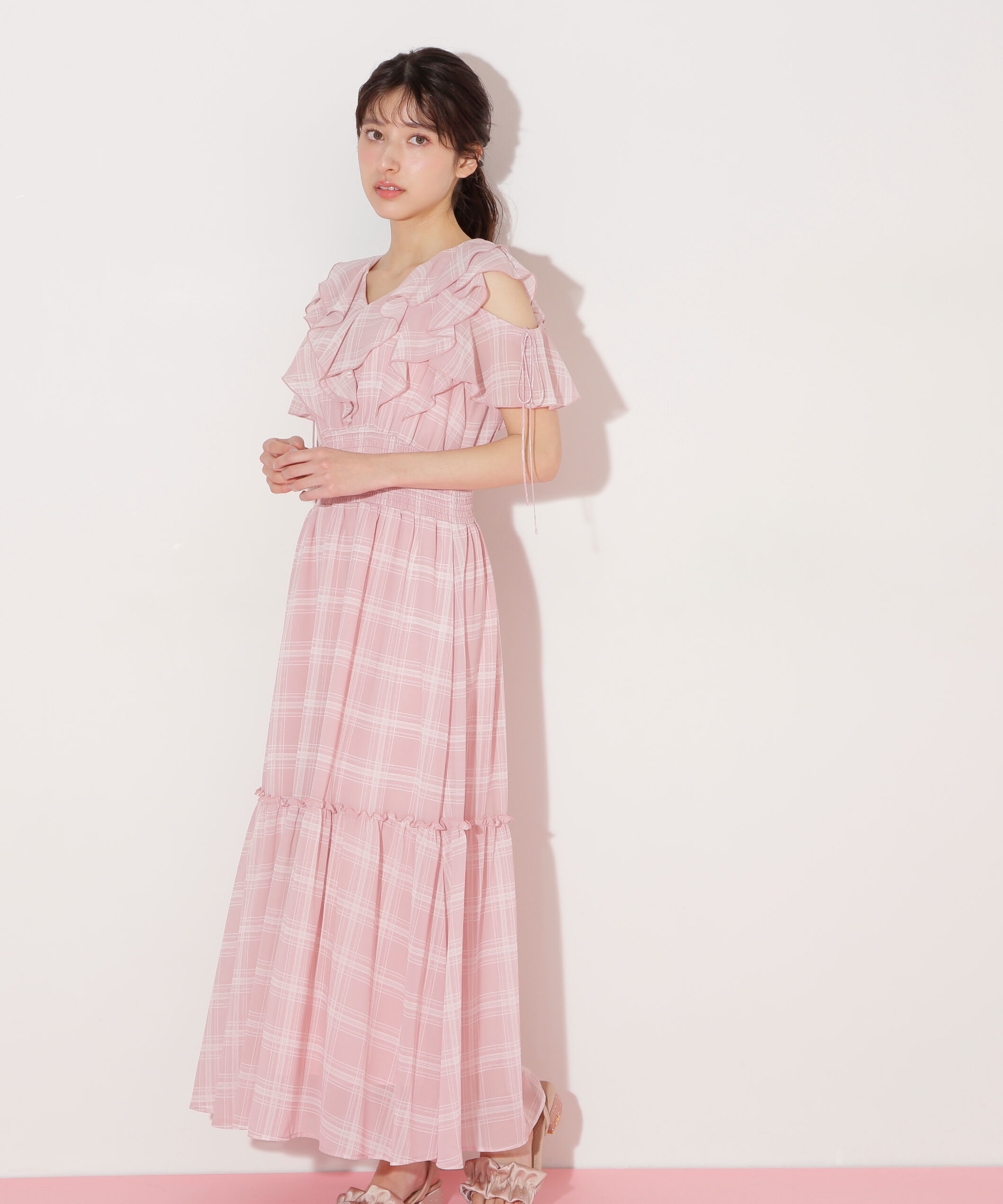  「シアーチェックボリュームフリルワンピース」|ワンピース|