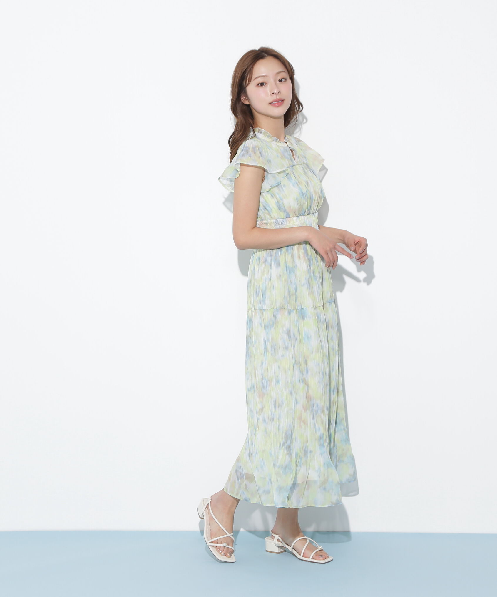  「スリットネックプリーツワンピース」|ワンピース|